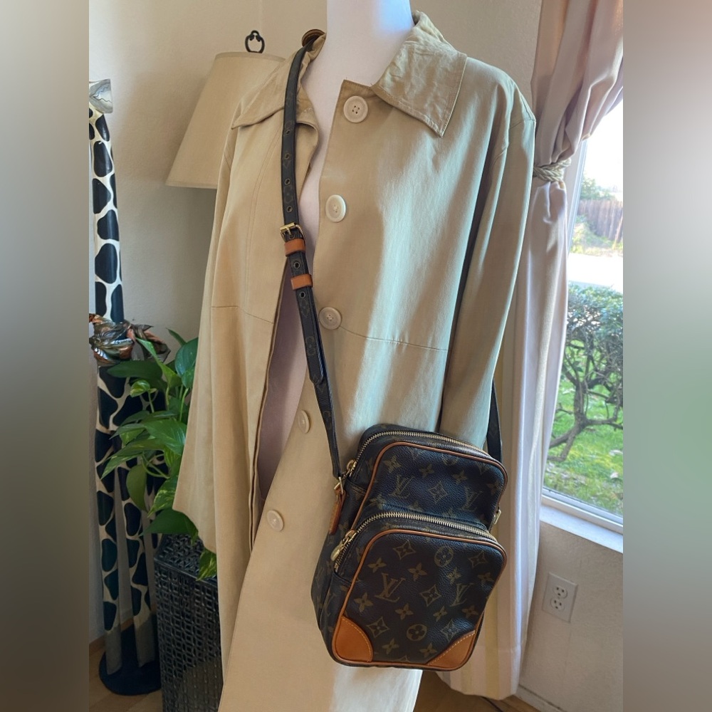 Louis Vuitton Amazone Monogram Crossbody Y2K, M45236, Vachetta Leather, Canvas - Picture 16 of 16